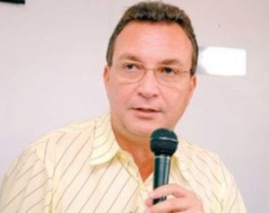 Primeira palestra do evento foi proferida pelo secretário-chefe da Casa Civil, Luís Fernando Silva.